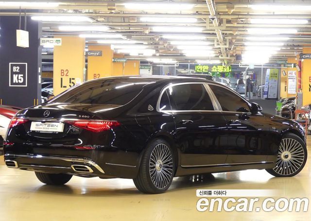 Mercedes-Benz S-Class 2023 — photo 2
