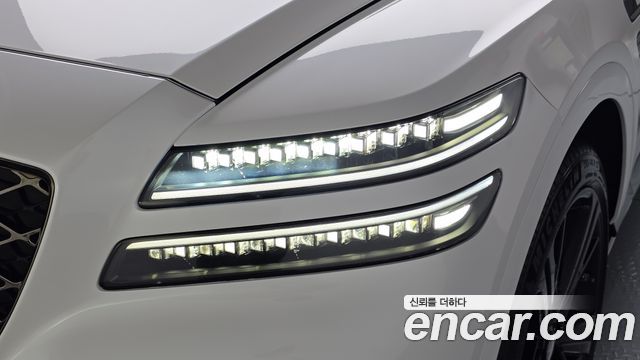 Genesis GV80 2024 — photo 8