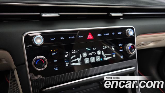 Genesis GV80 2024 — photo 33