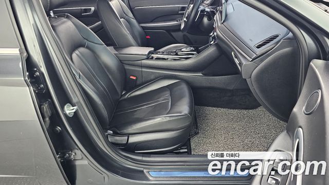 Hyundai Sonata 2020 — photo 12