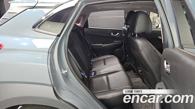 Hyundai Kona 2021 — photo 17