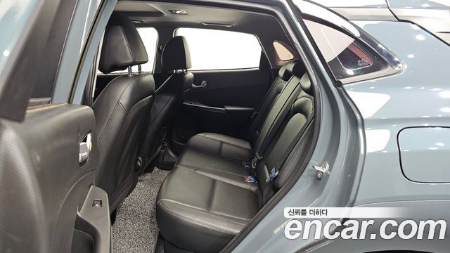 Hyundai Kona 2021 — photo 18
