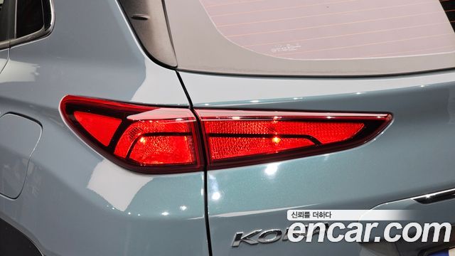 Hyundai Kona 2021 — photo 9