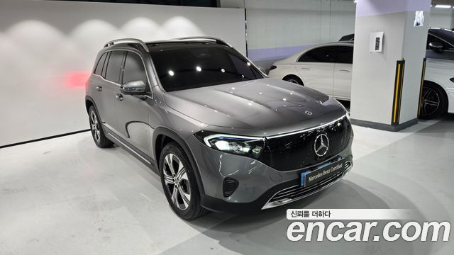 Mercedes-Benz EQB 2026 — photo 2