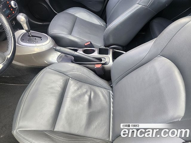 Nissan Juke 2014 — photo 15