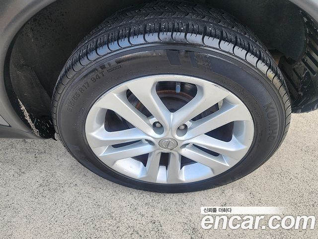 Nissan Juke 2014 — photo 18