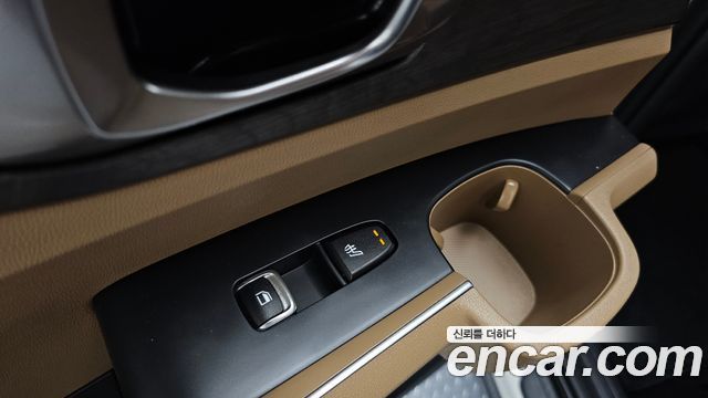Kia Sorento 2024 — photo 25