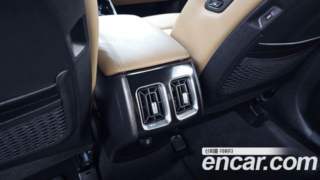 Kia Sorento 2024 — photo 32