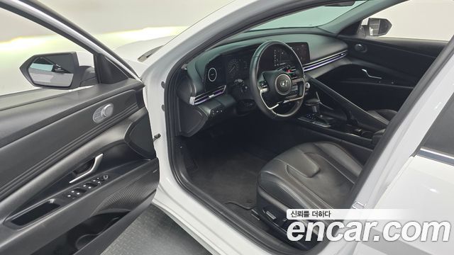 Hyundai AVANTE 2021 — photo 10