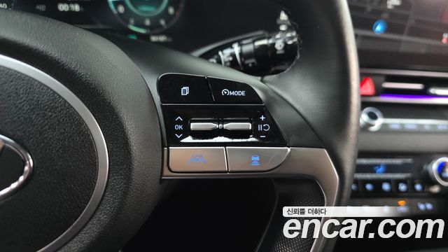 Hyundai AVANTE 2021 — photo 17
