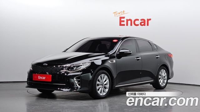 Kia K5 2017 — photo 1