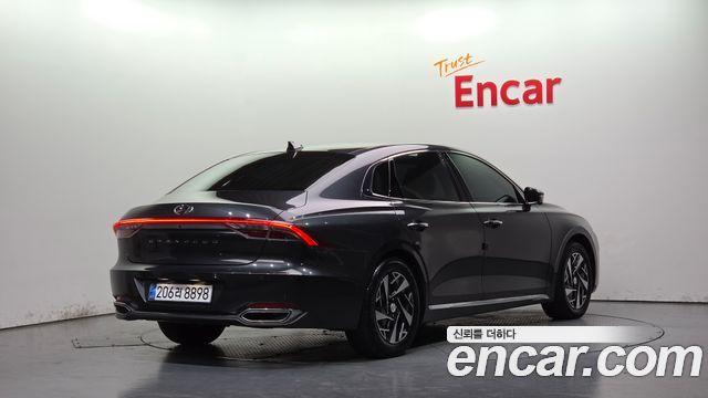 Hyundai Grandeur 2021 — photo 2