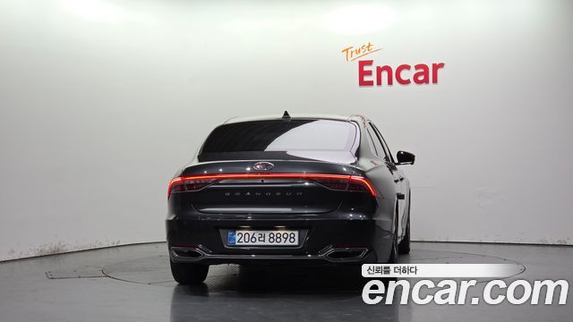 Hyundai Grandeur 2021 — photo 4