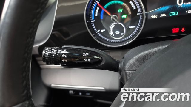 Hyundai Grandeur 2021 — photo 29
