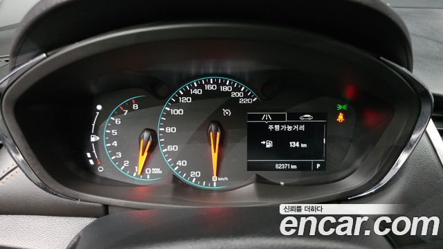 Chevrolet Korea Trax 2017 — photo 11