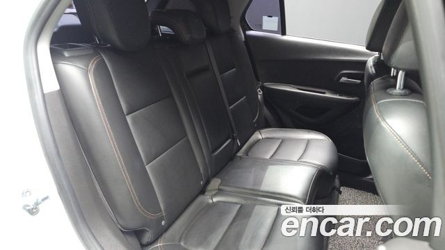 Chevrolet Korea Trax 2017 — photo 24
