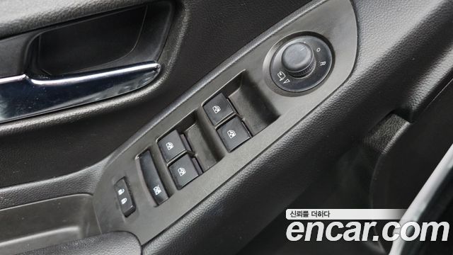 Chevrolet Korea Trax 2017 — photo 29