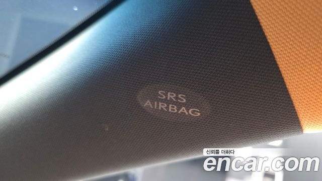 Lexus ES 2023 — photo 30