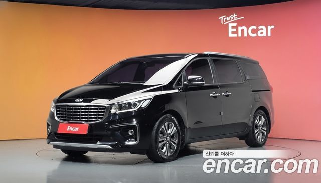 Kia Canival 2020 — photo 1