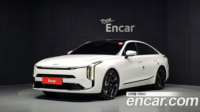 Kia K8 2025 — photo 1