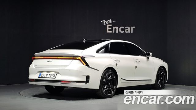 Kia K8 2025 — photo 2