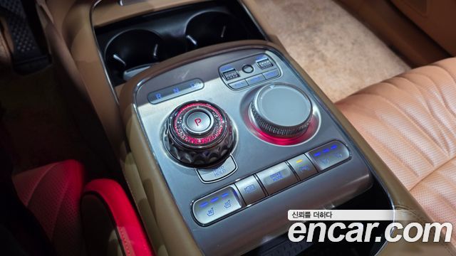 Genesis G90 2023 — photo 9