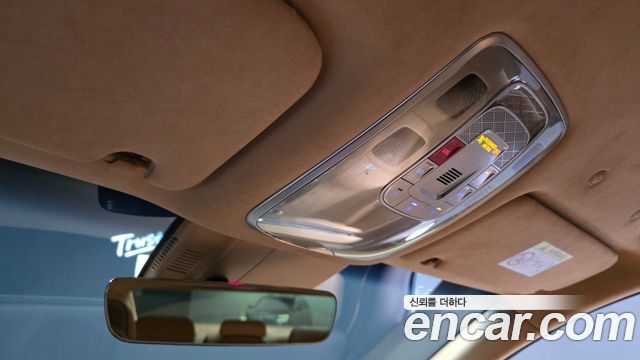 Genesis G90 2023 — photo 18
