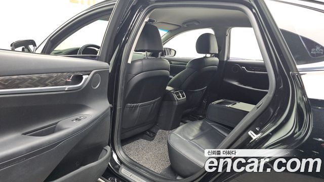 Hyundai Grandeur 2018 — photo 11