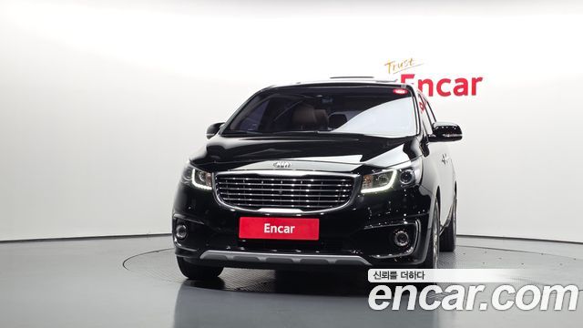 Kia Canival 2018 — photo 3