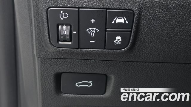Kia K5 2020 — photo 18