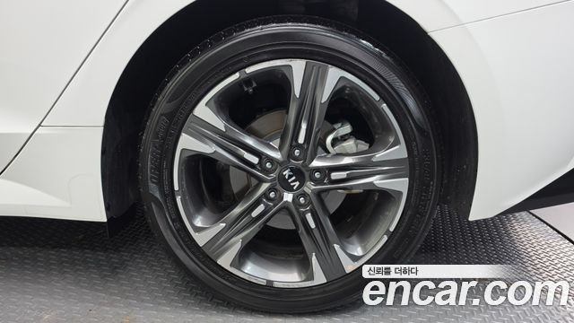 Kia K5 2020 — photo 7