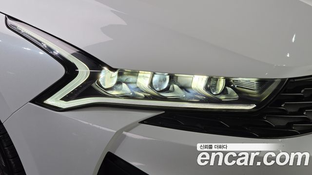 Kia K5 2020 — photo 8