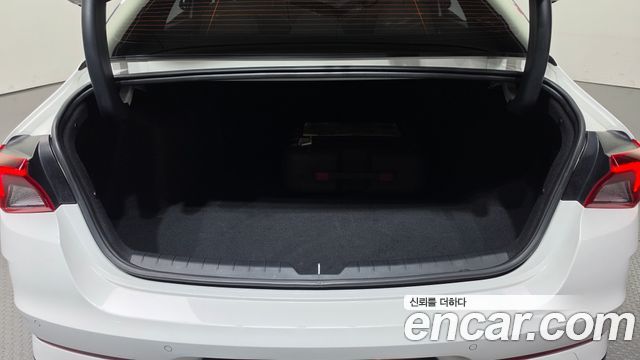 Kia K5 2020 — photo 30