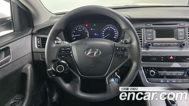 Hyundai Sonata 2017 — photo 13