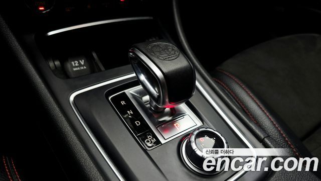 Mercedes-Benz A-Class 2017 — photo 9