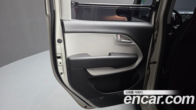 Kia RAY 2022 — photo 15
