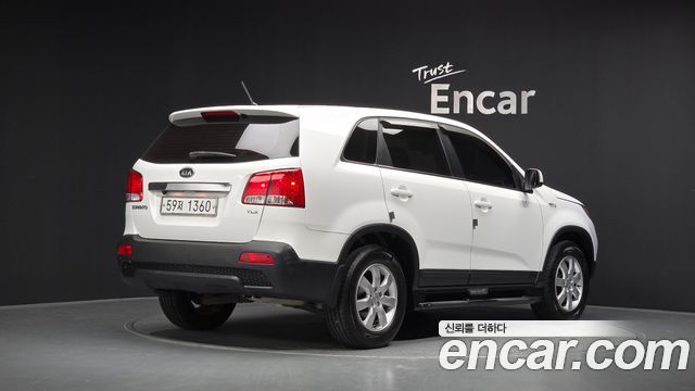 Kia Sorento 2011 — photo 2