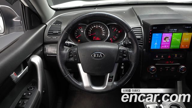 Kia Sorento 2011 — photo 13