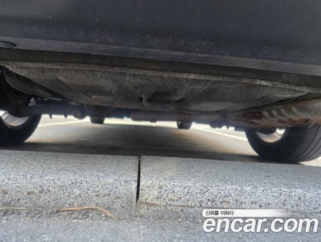 Kia K5 2011 — photo 13
