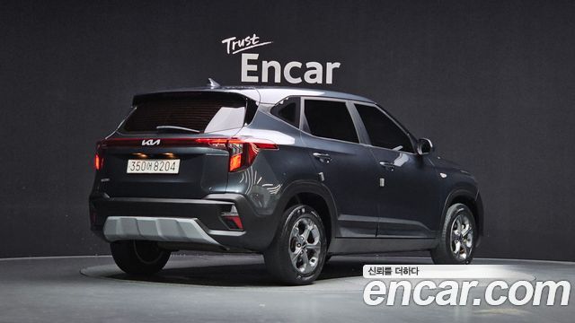 Kia Seltos 2023 — photo 2