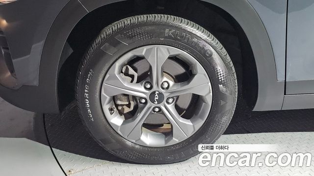 Kia Seltos 2023 — photo 5