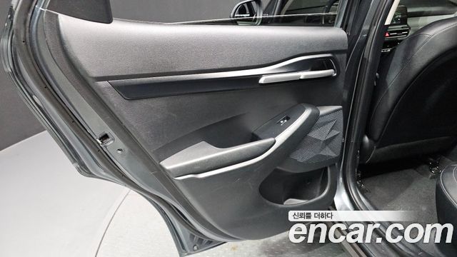 Kia Seltos 2023 — photo 15