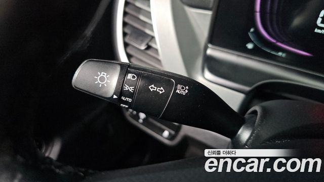 Kia Seltos 2023 — photo 28