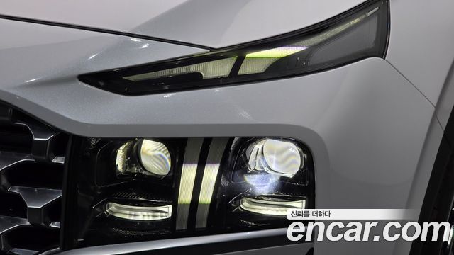 Hyundai Santafe 2021 — photo 8