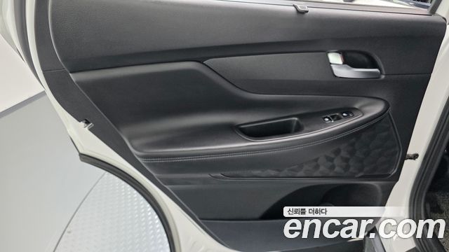 Hyundai Santafe 2021 — photo 15