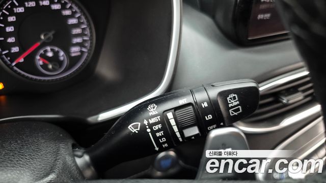 Hyundai Santafe 2021 — photo 27