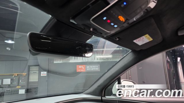 Hyundai Santafe 2021 — photo 32