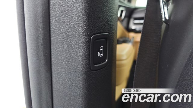 Kia Canival 2023 — photo 27