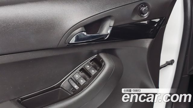 Chevrolet Korea Orlando 2015 — photo 25
