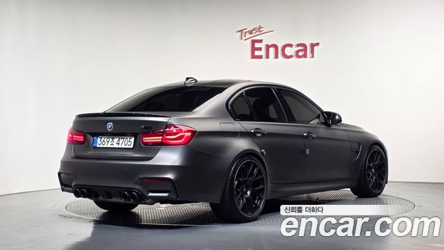 BMW M3 2018 — photo 2
